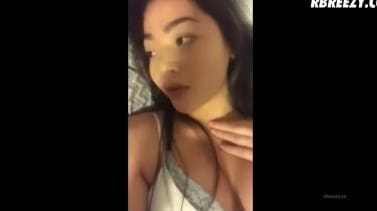 Filipina Masturbating - Masturbate Horny Pinay Girl sobrang ganda - KANTOTIN